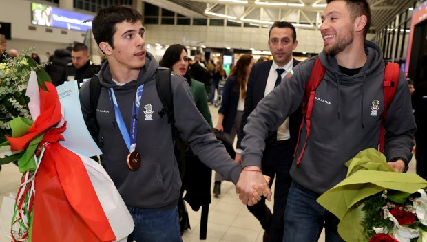 Тервел Замфиров отпадна на четвъртфинал в Чехия