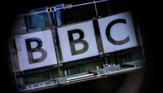 Би Би Си реже разходите си с 10%