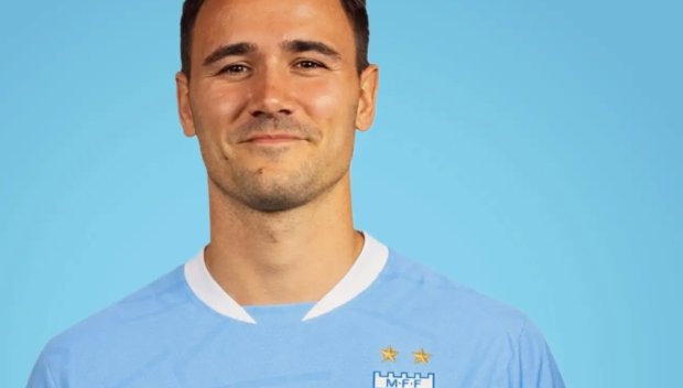 ТРАНСФЕР: Ботев Пловдив го пусна без пари, сега ще играе в топ отбор на Швеция