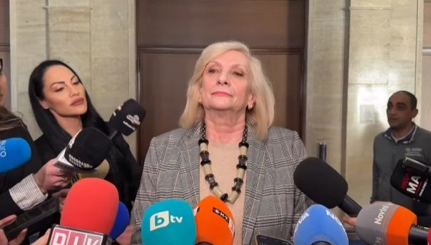 ПЪРВО В ПИК TV! ДПС-Ново начало с екшън коментар за избора на Гюров: Има и добра новина - сега никой не може да каже, че г-н Пеевски е определил служебния премиер на България (ВИДЕО)