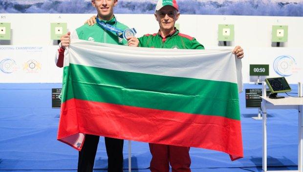 Виктор Бонев донесе сребро от Европейското по спортна стрелба