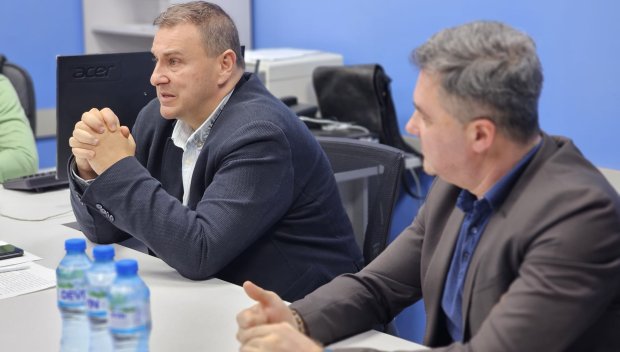 Евродепутатът Емил Радев: Без силна отбрана няма сигурна Европа (СНИМКИ)
