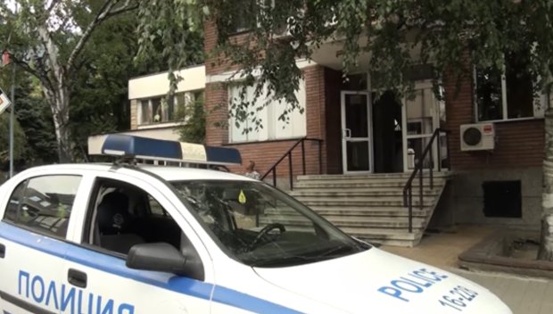 Отварят закритото гише за регистрация на автомобили в Карлово