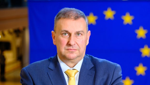 Емил Радев: Европейските бизнес портфейли ще намалят бюрокрацията за бизнеса