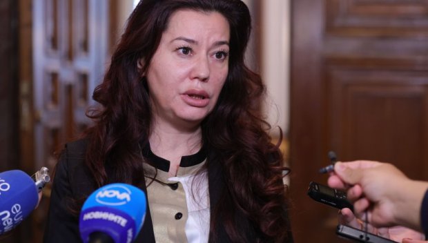 Хвръкна главата на директора на Изпълнителна агенция „Медицински надзор“ Иванка Динева