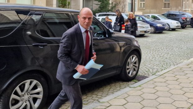 Протест в София за отстраняване на шефа на ОДМВР-Пловдив