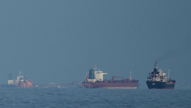 Тайланд се споразумя с Иран за танкерите си през Ормузкия проток