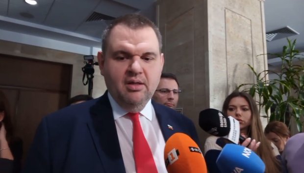 ИЗВЪНРЕДНО! Делян Пеевски след решението за Съвета за мир: Петроханците днес приключиха! (ВИДЕО)