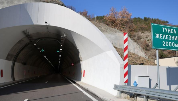 Ограничават движението в тунел „Железница“ за близо денонощие