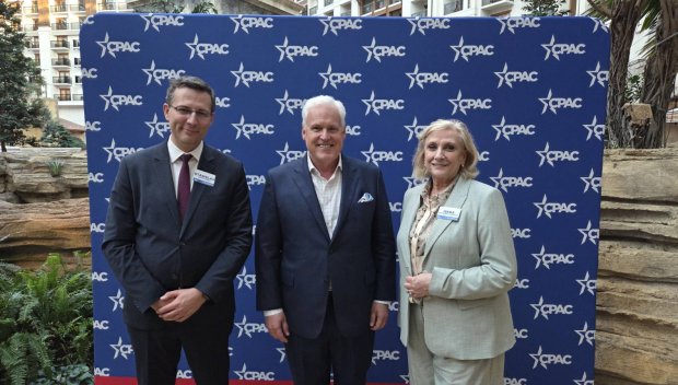 Лидерът на ДПС Делян Пеевски изпрати свои представители на световната конференция на СРАС в САЩ (СНИМКИ)