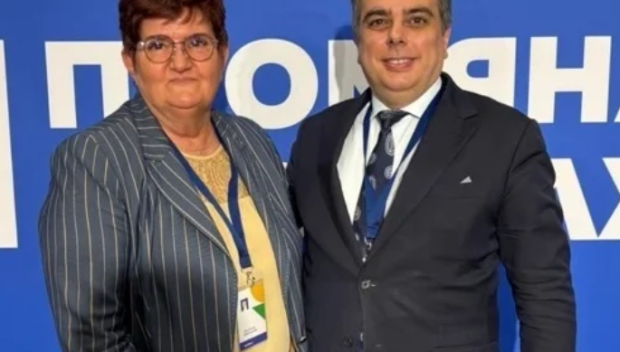 СКАНДАЛ! Искат да си върнат държавата честно, но не спазват закона - прекратиха правомощията на секретар на РИК от ППДБ