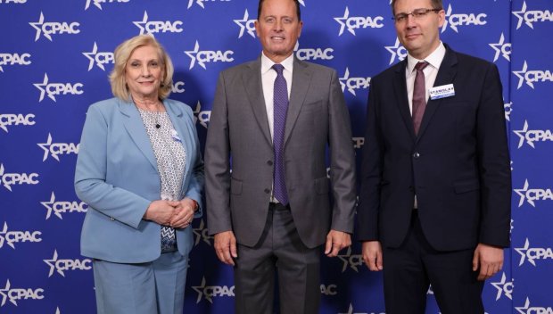 Най-голямата консервативна конференция CPAC продължава работата си с пълна сила заедно с делегацията на ДПС