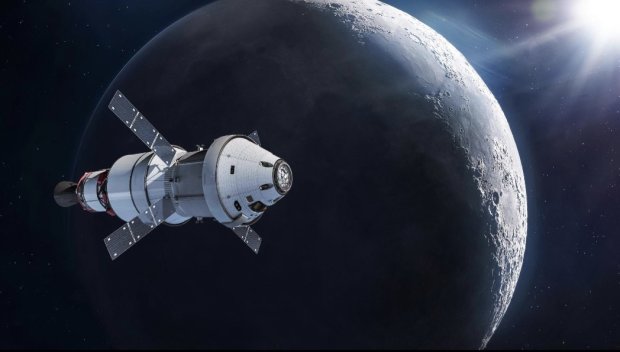 “Артемис II“ приключи наблюденията си на Луната