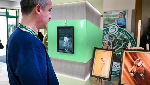 УМБАЛ „Софиямед“ с изложба „Другото лице на лекаря“ по повод Световния ден на здравето (СНИМКИ)