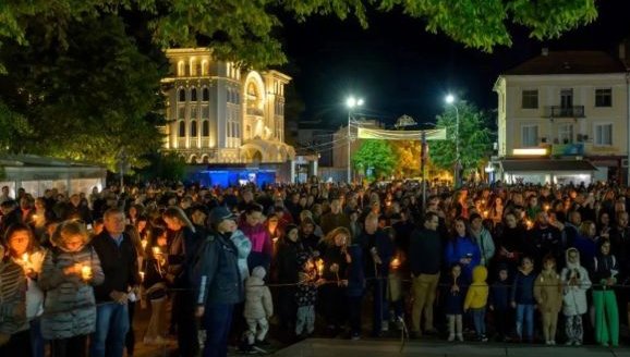 Живият огън пристига в Гоце Делчев след 23:00 часа - излъчват посрещането и на живо в социалните мрежи