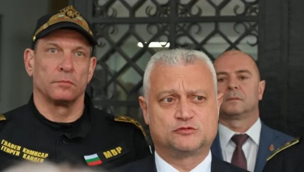 СУПЕР ЕКШЪН! Главсекът инфлуенсър Георги Кандев се похвали, че са иззели 1 млн. евро за купуване на гласове, Виктор Димчев го срина със земята