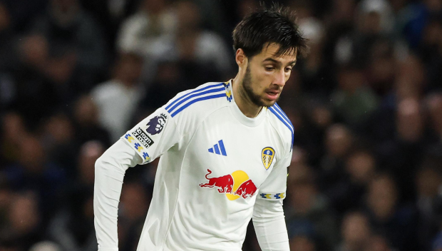 Лийдс ще засили Уулвърхемптън към Чемпиъншип