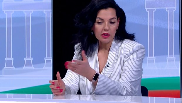 Цветанка Андреева: Радев от 9 години се готви за този момент. Министърът на Ахмед Доган имаше за цел да разбие вота