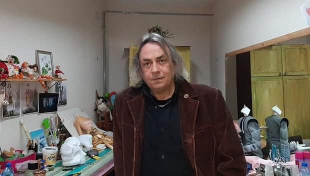 Директорът на Държавния куклен театър в Търговище Русан Стаменов е починал