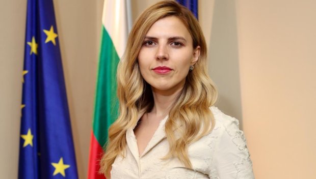 Външният министър отива в Брюксел в понеделник