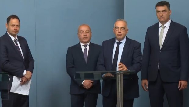 ГОРЕЩО В ПИК TV! От Прогресивна България с първи думи след срещата при Йотова: До края на седмицата ще има кабинет! Може да очаквате от нас бърза и динамична работа (ВИДЕО)