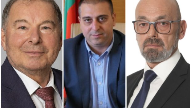 Трима депутати от партията на Радев подадоха оставки