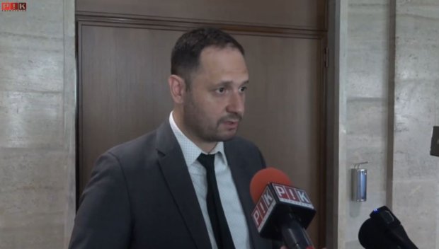 Петър Витанов ЕКСКЛУЗИВНО пред ПИК: Надявам се геополитиката в Евровизия да отстъпи пред таланта - няма по-добро място за живеене в света от Европа (ВИДЕО)