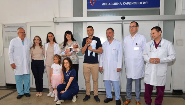 СВЕТОВЕН МЕДИЦИНСКИ ПРЕЦЕДЕНТ: Лекари спасиха бременна с близнаци с разкъсана аорта