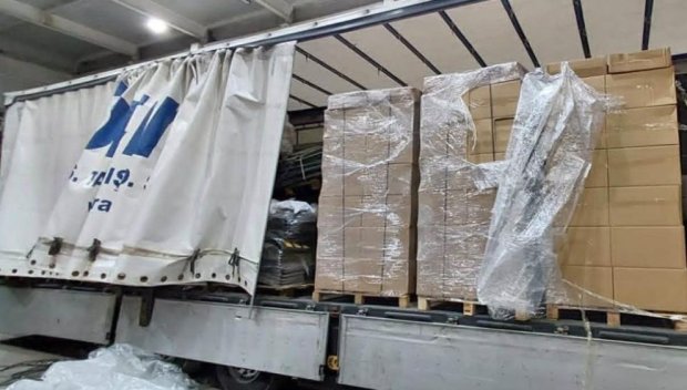 Над 2 млн. къса контрабандни цигари задържаха митническите служители на МП Лесово