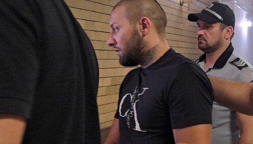 Постоянен арест за тройния убиец от Угърчин. Той отрече да е извършил престъплението