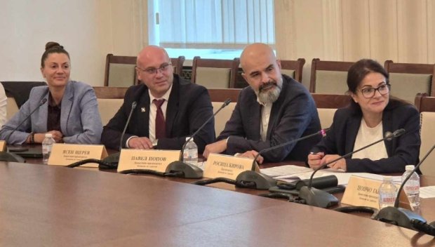 Депутатите от Комисията по туризма се притесниха от провал на зимния сезон на Мальовица заради спрения лифт