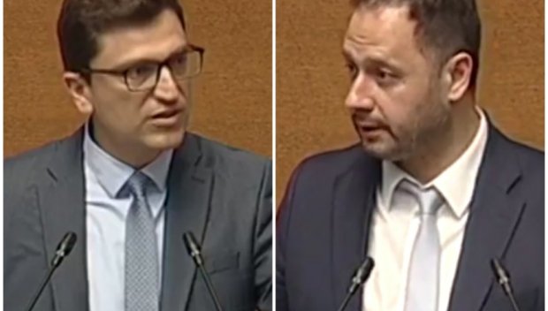 ШОУ В НС! Подиграха жестоко Венко Сабрутев - патосът му бил в погребален стил като на служител от плевенски обреден дом (ВИДЕО)