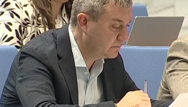 РОКАДИ: Освободиха Владислав Горанов от Комисията по отбрана. Ето кой заема мястото му