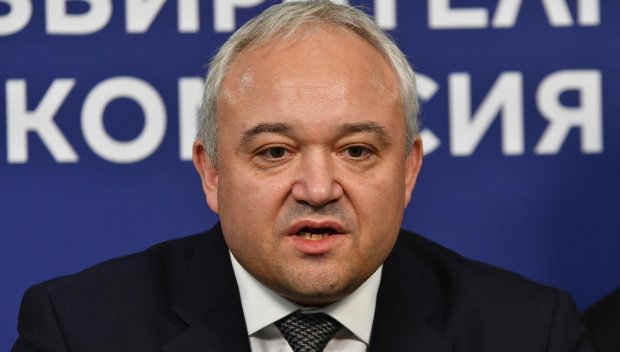 ТОЧНИЯТ С ПАРИТЕ ПАК СЕ ОПЛЕТЕ: Демерджиев сам си обърка версията за Магнитски