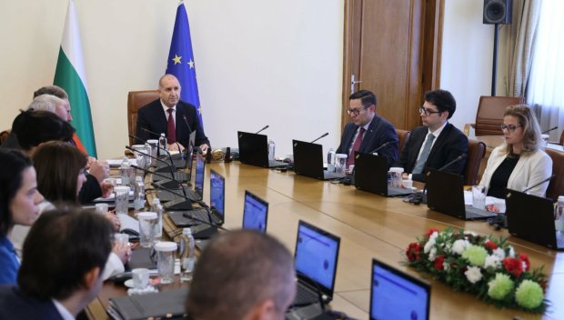 Румен Радев: Бюджетът за 2026 г. поставя България на устойчив курс и слага край на финансовата стъкмистика на сглобките