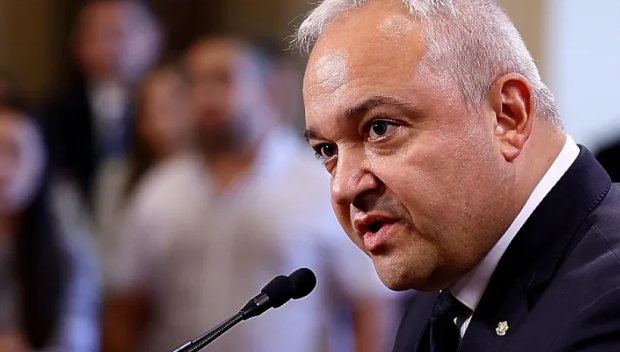ЕКШЪН В МВР! Колтуклиева хвана натясно Демерджиев за имотните му далавери - пита го дали му се е усладило уискито с пури и има ли къща в Гърция (ВИДЕО)