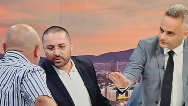 Лют скандал в ефир: Бащата на Сияна и адвокат се хванаха за гушите