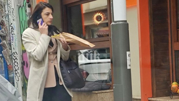 Фалшификаторката на подписи Лена Бориславова регистрира либерално НПО, борещо се правосъдие - вижте кои скандални лица влизат в него (СНИМКА)
