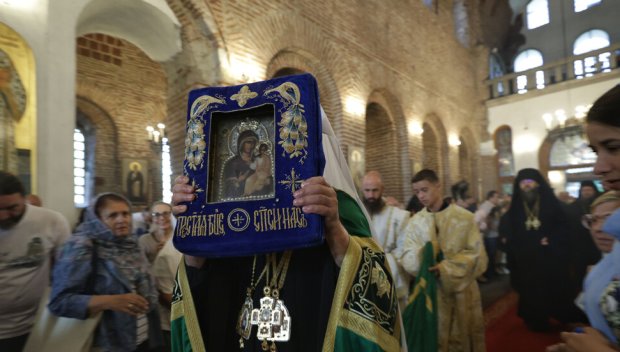 Хавайската икона на Пресвета Богородица удължава престоя си в София