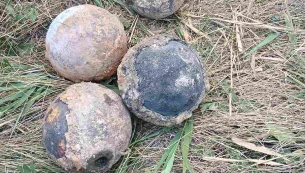 Военни специалисти обезвредиха артилерийски снаряди тип гюле