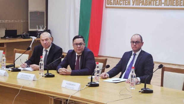 Вицепремиерът Пулев: Целта ни е качествена икономическа трансформация, която да доведе до по-добро състояние на регионите и по-високо качество на живот за хората