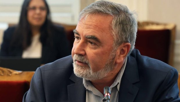 НОВИ ПОДРОБНОСТИ! Ето го ДОКЛАДА на доц. Кунчев до Румен Радев, с който поиска да бъде освободен от поста
