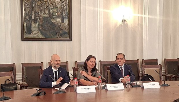 ЦИК се срещна с проучвателна мисия на ОССЕ за президентски избори (СНИМКИ)