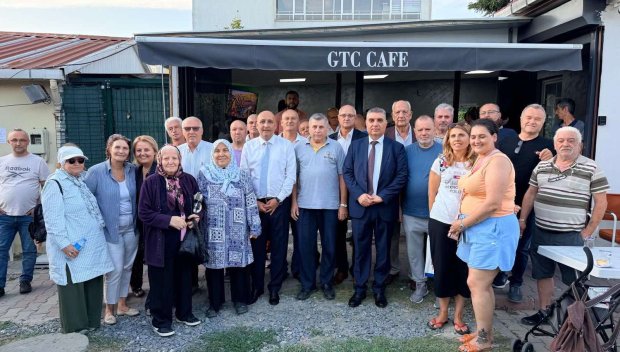 Делегация на ДПС на среща с изселници в Истанбул (СНИМКИ)