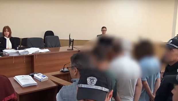Оставиха в ареста непълнолетна, обвинена за убийството на Георги Кузев