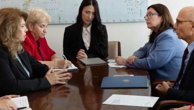 Йотова запозна върховния комисар на ООН по правата на човека със случая на Ива Михайлова от Кочани