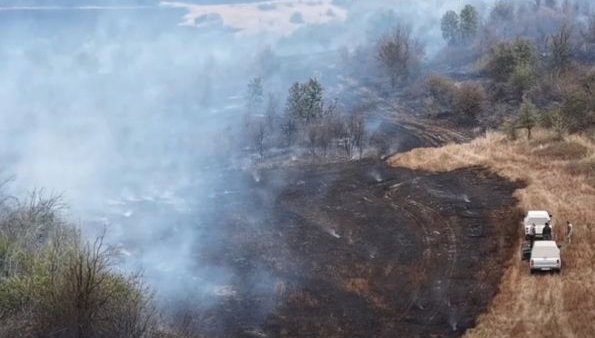 Община Хисаря обяви частично бедствено положение заради пожара във вилна зона Отдих