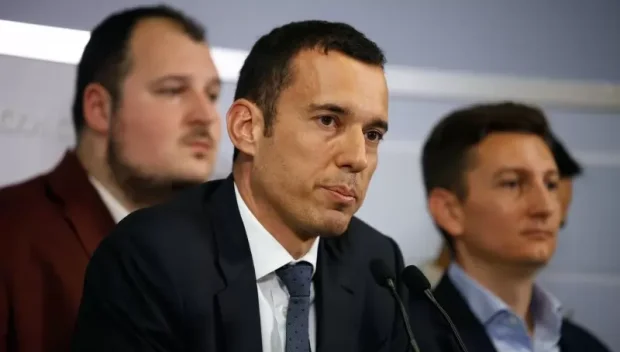 Васил Терзиев остана последен и ще гаси лампите в Столична община