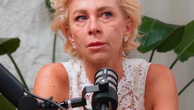 САМО В ПИК И РЕТРО: Нана Гладуиш в ОТКРОВЕНА ИЗПОВЕД за битката с рака: Рева пред болницата, изпадам в жестоки кризи