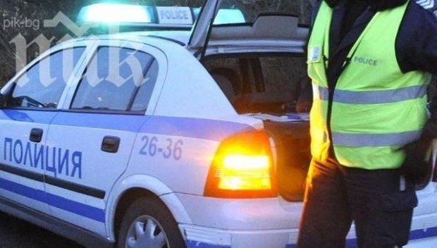 Катастрофа с тежко пострадал блокира пътя Троян-Ловеч